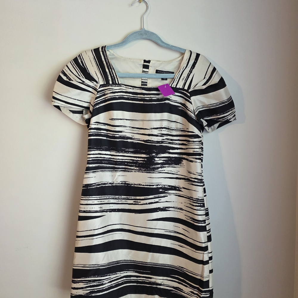 Elegant Banana Republic Black and White Striped Dress